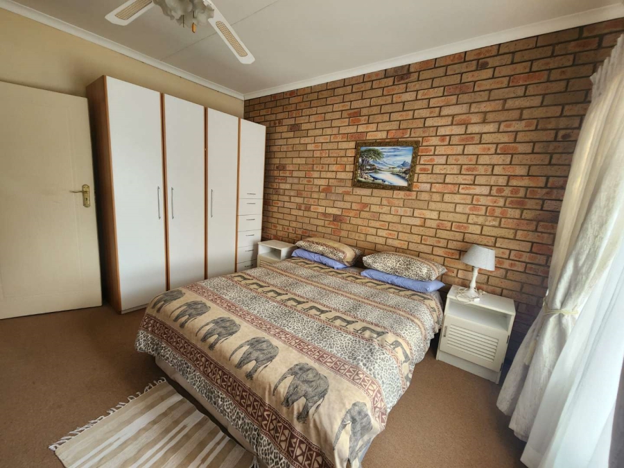 4 Bedroom Property for Sale in Oranjeville Free State